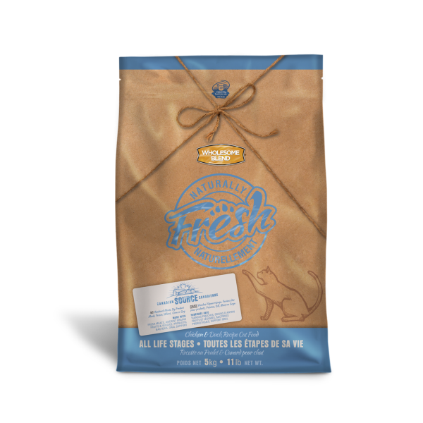 Wholesome Blend Naturally Fresh Chicken & Duck Dry Cat Food