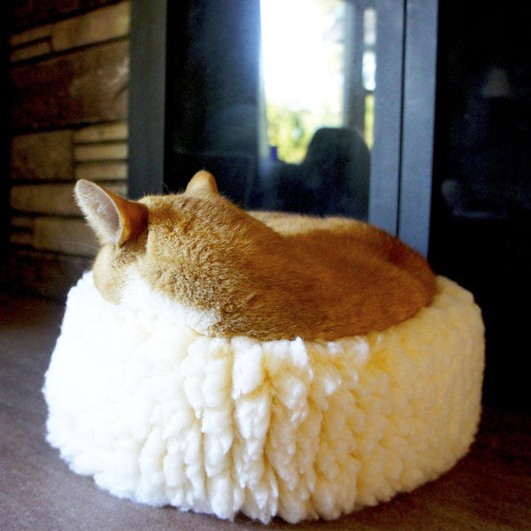 HuggleHounds HuggleFleece HuggleSnuggler Dog & Cat Bed