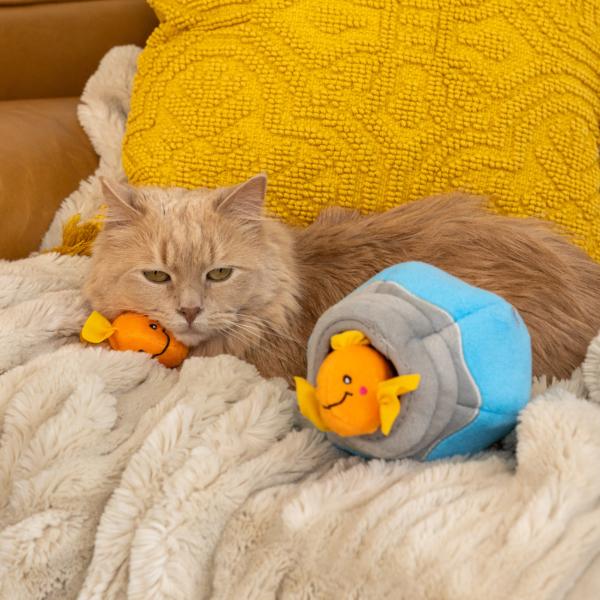 ZippyPaws Jouet pour chats ZippyClaws Burrow Fish in Bowl.