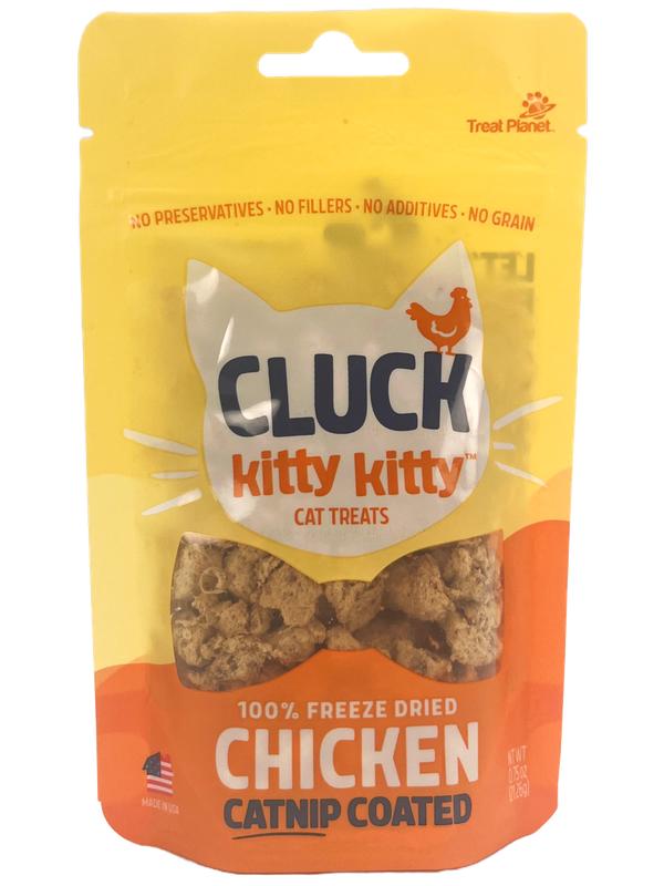 Cluck Kitty Kitty Friandises pour chats au poulet lyophilisé avec enrobage à l’herbe à chat