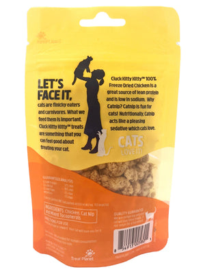 Cluck Kitty Kitty Friandises pour chats au poulet lyophilisé avec enrobage à l’herbe à chat