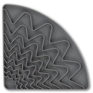 Messy Mutts Tapis à lécher triangulaire en silicone avec ventouses Mangeoire lente pour chien, gris frais
