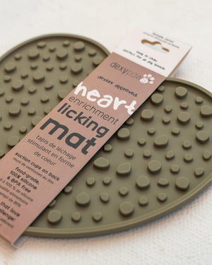 Dexypaws Heart Shaped Enrichment Licking Mat Dog Slow Feeder, Green
