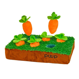 Patchwork Pet Carrots in the Garden Dog Toy