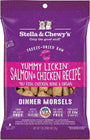 Stella & Chewy's Yummy Lickin' morceaux saumon et poulet pour chat nourriture lyophilisée sans céréales