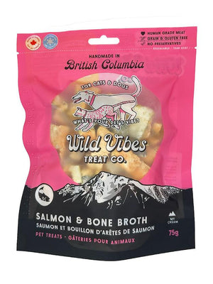 Saumon Et Bouillon D'Arêtes De Saumon