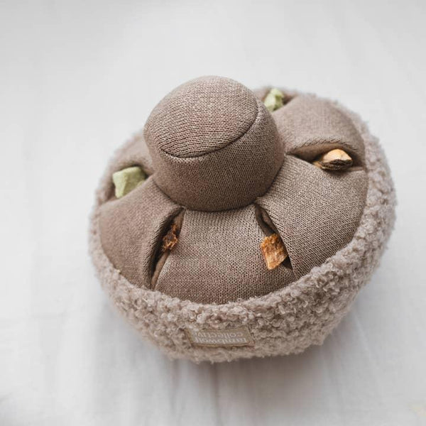 Lambwolf Collective Jouet GUU Champignon Snuffle, Avoine
