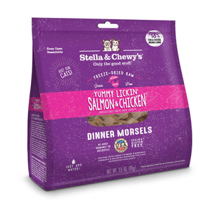 Stella & Chewy's Yummy Lickin' morceaux saumon et poulet pour chat nourriture lyophilisée sans céréales