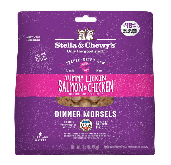 Stella & Chewy's Yummy Lickin' morceaux saumon et poulet pour chat nourriture lyophilisée sans céréales